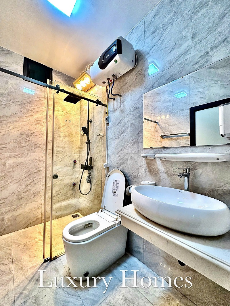Bán nhà 4 tầng ngõ 261 Trần Nguyên Hãn, Lê Chân, Hải Phòng 